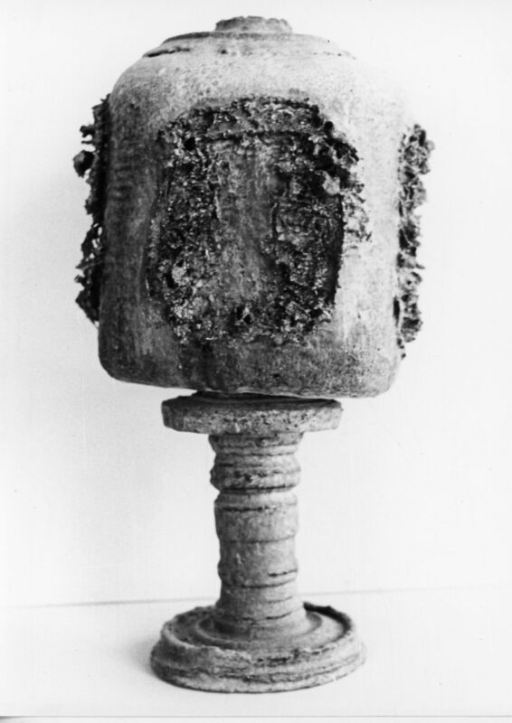 צילום, תערוכת קרמיקה (1970), עידית עדי, תערוכת יחיד, גלריה על שם צ'מרינסקי (תל אביב), 1970, גלריה צמרינסקי - 1970 - עידית עדי -  002.jpg