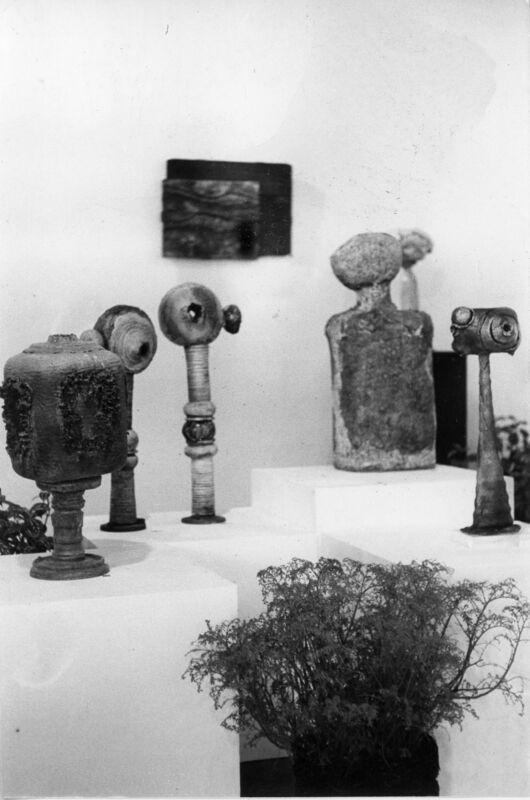 צילום, תערוכת קרמיקה (1970), עידית עדי, תערוכת יחיד, גלריה על שם צ'מרינסקי (תל אביב), 1970, גלריה צמרינסקי - 1970 - עידית עדי -  010.jpg